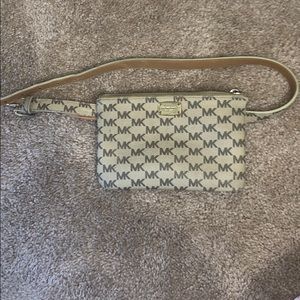 MK Fannypack